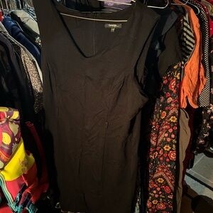 Black Sleeveless Dress large